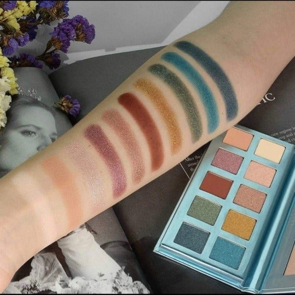 Colors Matte Shimmer Vibrant Eye shadow - Picture 2 of 5